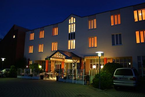 Atrium Krueger 3* Lambrechtshagen
