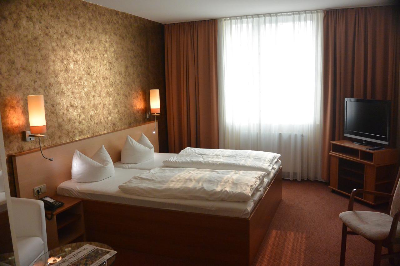 Atrium Krueger 3* Lambrechtshagen